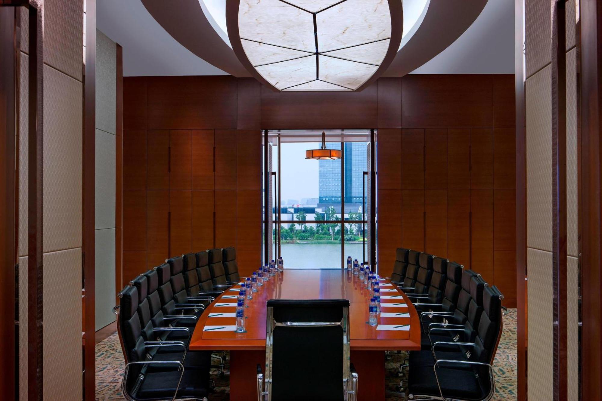Four Points By Sheraton Suzhou Суджоу Екстериор снимка